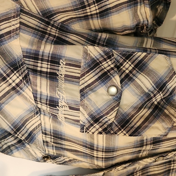 Harle, Davidson Blue Plaid Women's Top With Pearl Buttons. Xl - Picture 8 of 10